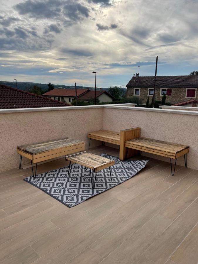 La Parenthese Balneo T2 Cosy De 40M² Avec Terrasse Διαμέρισμα Ternay  Εξωτερικό φωτογραφία